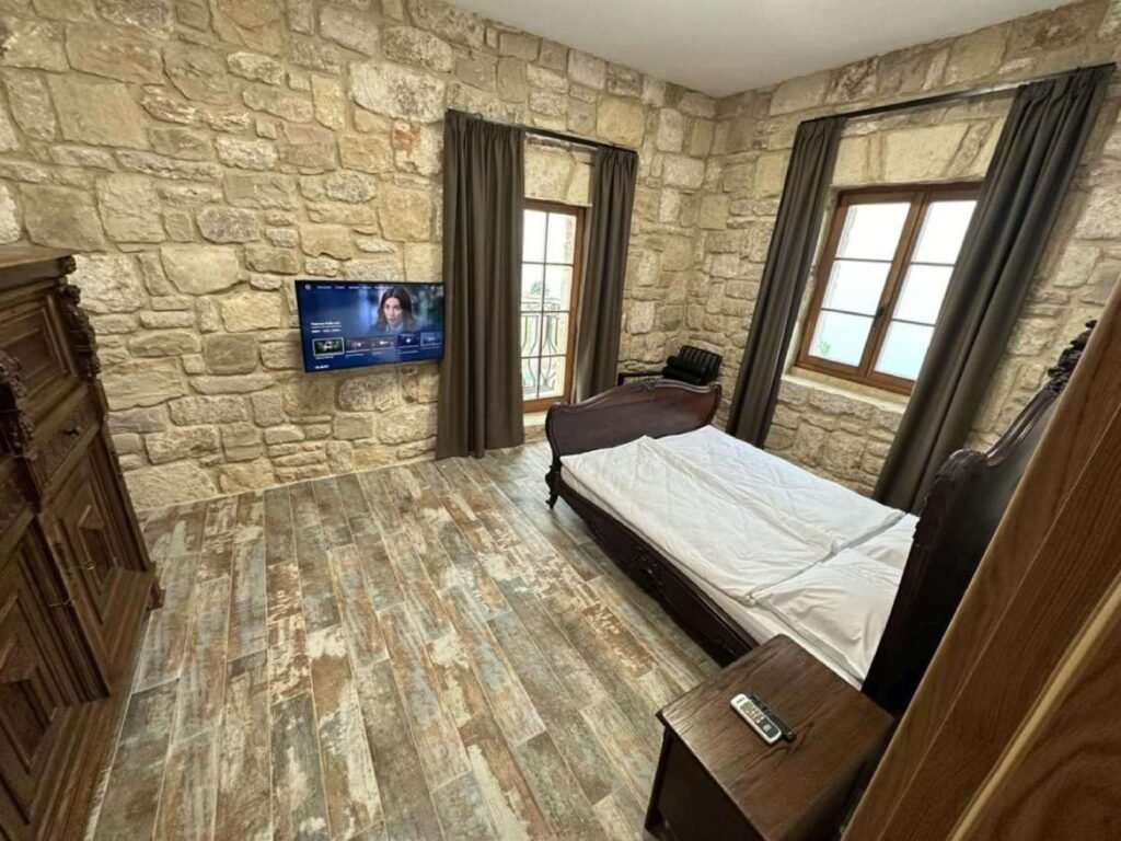 terizis-apartment